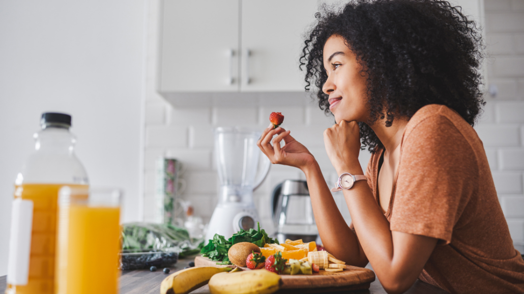 Blog Covers – 2025-06-25T144523.310 Young woman eating a healthy breakfast