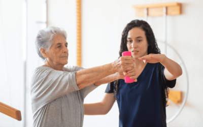 7 Benefits of Occupational Therapy for Seniors & How It Helps
