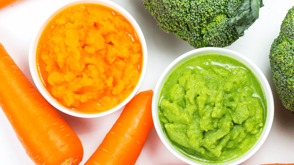 Bowl of pureed carrots and broccoli