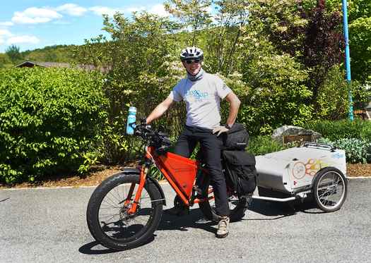 Jeff Salter with ebike rig in Amarillo TX